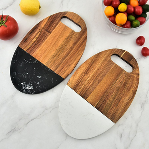 FAIZA CRAFT Planche à découper écologique en bois d'acacia et résine époxy taille personnalisable Planche à découper - Product Image 6