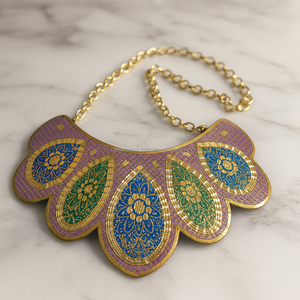 สร้อยคอโลหะทำด้วยมือสุดหรูพร้อมเครื่องประดับทอลวดลายสีส้มและสีทองสำหรับเป็นของขวัญแฟชั่นสำหรับผู้หญิง - Product Image 3