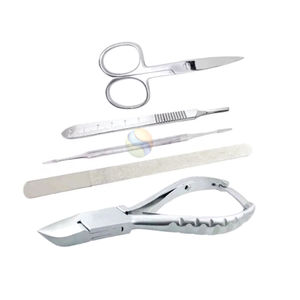 Cortauñas Profesional de Lujo de Acero Inoxidable 5 en 1, Resistente, para Uñas de los Pies, con Bloqueo de Resorte Único, Manicura Premium - Product Image 4