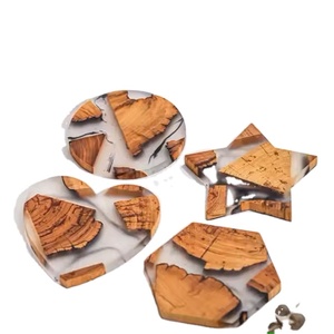 Ensemble de sous-verre en résine époxy carré et rond personnalisable, tapis et tampons de super qualité faits à la main en Inde, artisanat en résine personnalisé - Product Image 1