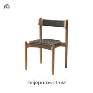 ชุดเก้าอี้รับประทานอาหารไม้สักธรรมชาติคุณภาพสูง 4 ตัว พร้อมโต๊ะรับประทานอาหารแบบพกพาเป็นมิตรกับสิ่งแวดล้อม ดีไซน์ยุโรปสมัยใหม่ - Product Image 3