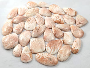 Cabochon de pierres précieuses en vrac Scolecite rose naturel Mélange de cristal Forme et taille Cabochon en vrac Cabochon de pierres semi-précieuses fabriqué à la main - Product Image 5