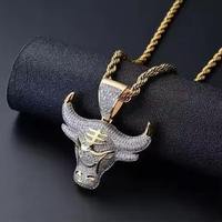 Pendentif ours 3D en moissanite glacée, plaqué or, style hip-hop, taille brillant rond, avec breloque personnalisée pour nom, bijou