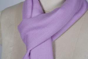 Bufanda VIC para Mujer, de Cachemira India y Lana Fina, Modelo Chinar Jk Booti, 70x200 cm, Transpirable, para Uso Diario en Exteriores en Invierno - Product Image 2