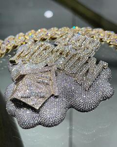 Colgante Personalizado Estilo Trap House con Incrustaciones de Diamantes, Colgante para el Hogar, Colgante Estilo Trap House, Moissanita Certificada VVS1 GRA, Colgante con Nombre Personalizado - Product Image 3