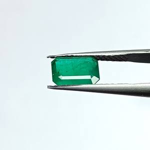 มรกตสีเขียวทรงแปดเหลี่ยม 2.21 กะรัต จากแซมเบีย พลอยหลวม ETiS-307 - Product Image 4