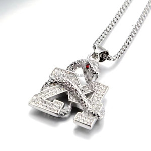 RB Gems - Colgante de Bisel de Dos Tonos Chapado en Oro Rosa y Rodio para Mujer, con Nombre Personalizado, Forma de Animal, Moissanita Certificada IGI, Estilo Hiphop - Product Image 2
