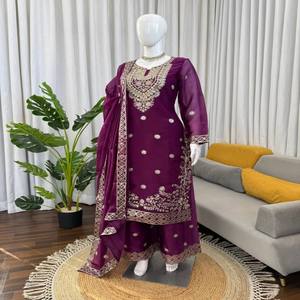 Conjunto Kurti Palazzo de Seda VASTRA COTTAGE con Dupatta a juego, completamente cosido, elegante, para fiestas, festividades y ropa étnica. - Product Image 3