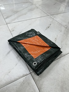 Bâche extérieure unie bleue en PE tissé, poids moyen, résistante à l'eau, anti-UV, sur mesure, écologique et coupe-vent - Product Image 2