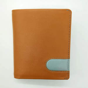 Cartera larga de cuero para hombre, tarjetero triple con cierre a presión, secciones para guardar billetes y bolsillos interiores para tarjetas - Product Image 1