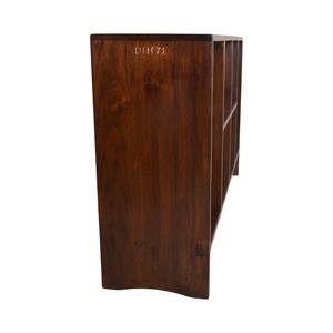 Étagère flottante moderne en bois massif style Pierre Jeanneret, 6 compartiments, durable, pour rangement de livres et dossiers, finition noyer, étagère de présentation - Product Image 4