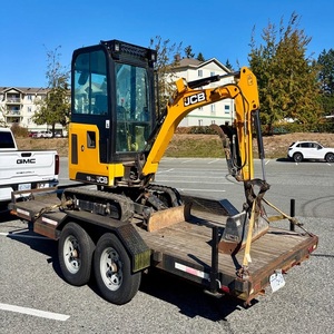 Mini-excavatrice JCB pour les constructeurs recherchant des machines maniables pour les travaux de terrassement, de paysagisme et les petits projets de construction - Product Image 1