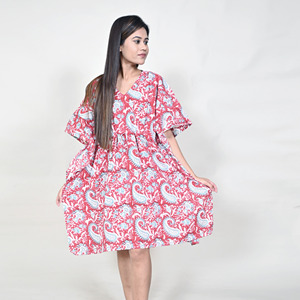 Vestido Maxi Floral Bohemio Vintage de Invierno, Estampado a Mano, 100% Algodón, Manga Corta, Corte Holgado, para Fiestas y Viajes - Product Image 5