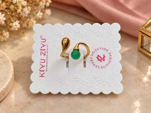 Bague ouverte ajustable en or avec perles vertes pour femmes - Product Image 1