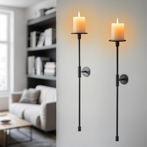 Candelabro de Hierro Hecho a Mano de 3 Brazos para Montar en la Pared, Diseño Moderno Negro Multifuncional para Decoración del Hogar, Bodas y Festivales - Product Image 1