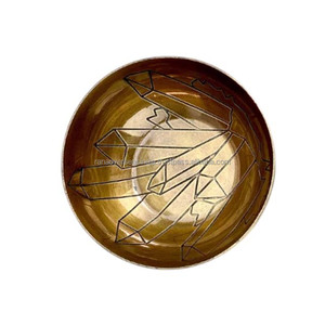 Tazón de oferta de latón de diseño único Tazón de altar de alta calidad y alta venta Disponible en varios diseños y tamaños a precios de mercado - Product Image 1