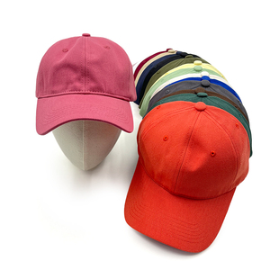 Casquette de baseball non structurée à 6 panneaux en 100 % coton avec logo brodé personnalisé et impression en relief sur tissu sergé pour entreprise - Product Image 3