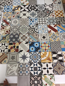 Vente en gros 300x300 Carreaux muraux en ciment à motif personnalisé 20mm d'épaisseur Fourniture de matériaux de construction et de décoration intérieure à des prix abordables - Product Image 4