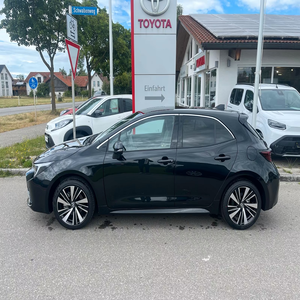 Toyota Corolla Hybride d'occasion 2.0L Teamplayer Berline Automatique Faible Kilométrage Économe en Carburant Conduite à Gauche Véhicule d'Exportation - Product Image 2