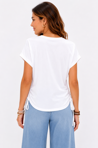 Camiseta gráfica personalizada para mujer con cordón en el bajo, estampado de corazón, corte holgado, lazo lateral ajustable, camiseta de moda para mujer, boutique DTG - Product Image 2