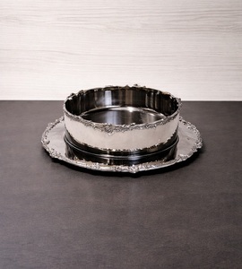 Cuenco decorativo de acero inoxidable de calidad superior Diseño fabuloso Cuenco de chocolates de forma redonda para uso en hoteles y restaurantes - Product Image 4