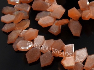 Peach Moonstone 14 piezas Strand 14-10MM de largo aproximadamente Fancy Slice Shape Briolette Pentagon Trapezoid Marquise Stone Color naranja - Product Image 4