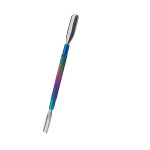 Pousse-cuticules double embout en acier inoxydable réutilisable pour manucure, conception à double tête - Product Image 1