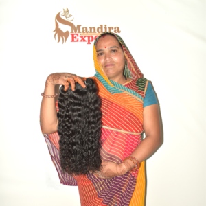 Cabello Humano Indio Remy Negro Rizado Suelto de Primera Calidad al por Mayor - Paquetes de Cabello de Templo con Corte Recto de Tamil Nadu 100g/pieza - Product Image 5