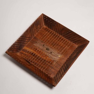 Bandeja Artesanal FAIZA CRAFT de Madera Maciza con Acabado Limpio, Estilo Art Deco, para Hogares Minimalistas, Hoteles, Estudios, Decoración Profesional de Mesa - Product Image 3