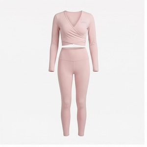 Ensemble de yoga 2 pièces North Approach, haut court rose uni sans couture et leggings taille haute, vêtements de sport pour femmes - Product Image 1