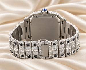 Montre-bracelet de luxe analogique à cadran carré mécanique avec chiffres romains, cristal saphir et bracelet en acier inoxydable, par Raj Gems Diamond - Product Image 2