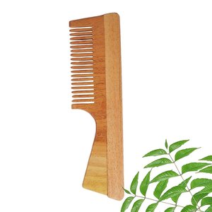 Peine de madera hecho a mano con textura natural, herramienta ecológica para desenredar el cabello, peine de madera de Neem, suministro al por mayor a precios competitivos - Product Image 3