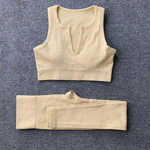 Ensemble de yoga côtelé 2 pièces pour femme : brassière de sport sans manches, haut à manches courtes et leggings taille haute, couleur unie, respirant, en Spandex/Coton - Product Image 5