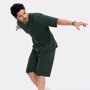 Conjunto básico de camiseta de manga corta y pantalones cortos para hombre, ideal para clima cálido, estilo pakistaní, dos piezas, el conjunto corto más vendido para hombre. - Product Image 5