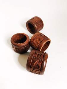 Lot d'anneaux de serviette en bois naturel, lisses, faits à la main, décoration de table rustique, idéal pour mariages, événements, repas, vente en gros - Product Image 2