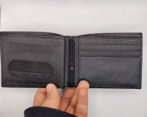 กระเป๋าสตางค์หนังแท้ Saffiano สำหรับผู้ชาย คุณภาพสูง พรีเมียม ป้องกัน RFID ขนาดสั้น ผลิตจากโรงงาน OEM ขายส่งสำหรับผู้ที่ต้องการใส่บัตร - Product Image 2