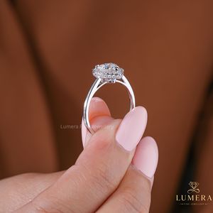 Anillo de Compromiso con Halo de Diamantes Cultivados en Laboratorio en Forma de Corazón, Anillo de Boda de Oro Sólido de 9K, 10K, 14K y 18K para Mujer - Product Image 3