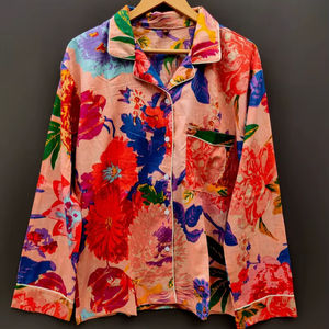 Conjunto de Pijama Coordinado con Estampado Animal para Mujer de Naaz Textile, Ropa de Dormir Informal de Verano, Suave y Transpirable, 100% Algodón, Largo hasta la Rodilla - Product Image 1