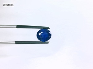 Zafiro Azul Natural de Primera Claridad, 100% Natural, Kanchana, Forma Ovalada, 4.74ct, con Color Azul Brillante, para Joyería y Accesorios - Product Image 3