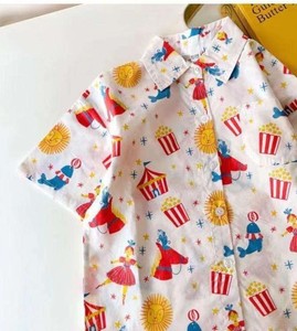 Chemise imprimée à manches courtes pour garçons, col rabattu décontracté, haut respirant en coton et polyester tissé avec poches - Product Image 2
