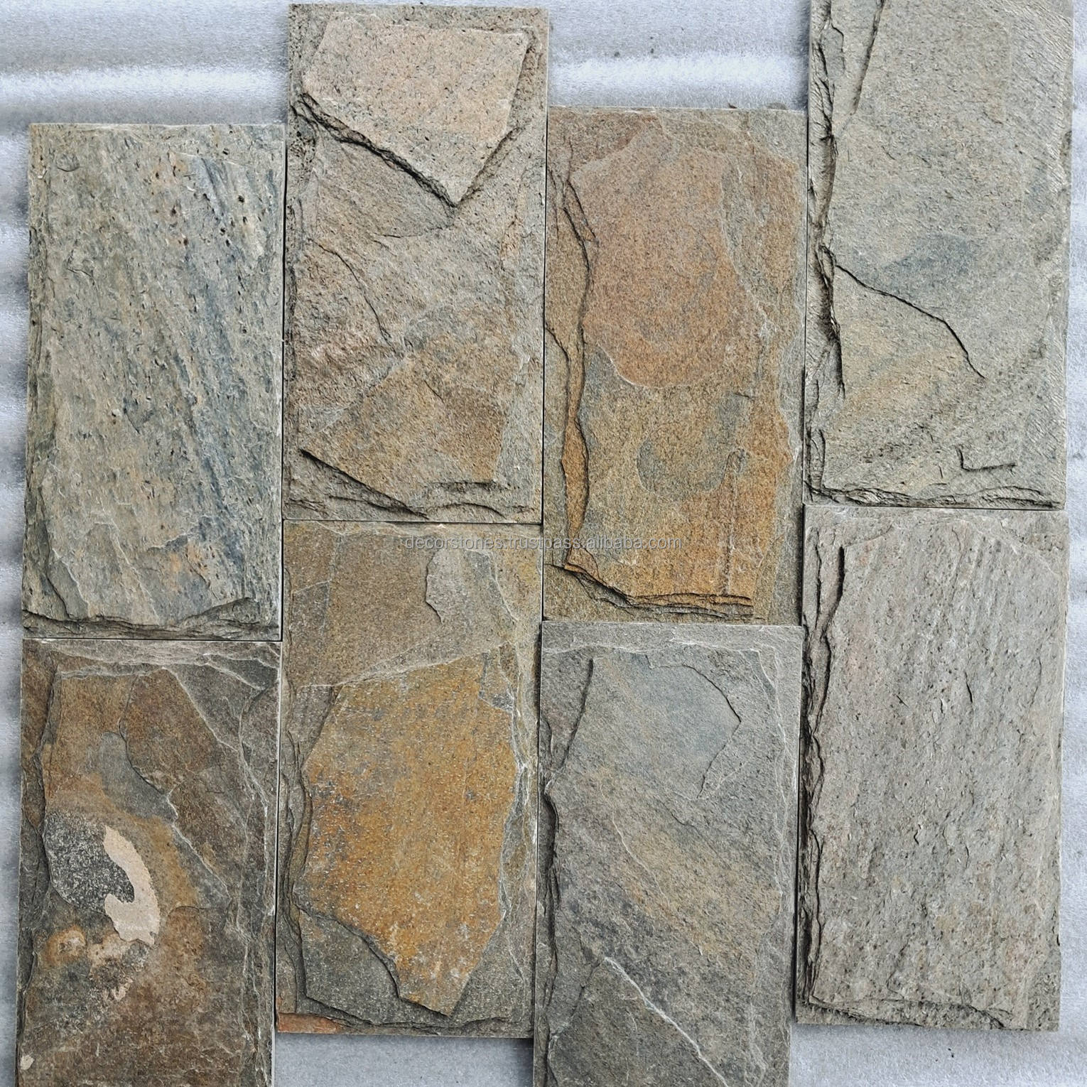 สีเขียว