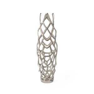Vase en aluminium moulé, ornement résidentiel contemporain conçu pour mettre en valeur des thèmes intérieurs sophistiqués et un style artistique - Product Image 5