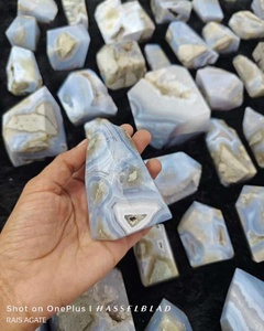 Agate bleue naturelle en forme libre, druse, pointe de cristal scintillante, géode, spécimen de pierre précieuse polie, vente en gros - Product Image 3