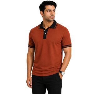 Polo Premium para Hombre en Color Marrón Óxido con Cuello y Ribete de Manga en Contraste Negro, Manga Corta, Ropa Deportiva Casual de Golf, Logotipo Personalizado - Product Image 1