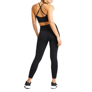 Ensemble de yoga sans couture pour femmes, noir, legging taille haute, crop top dos nageur, tenue de sport 2 pièces longue, vêtements de fitness Pakistan - Product Image 3