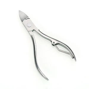 Ensembles de manucure et pédicure, coupe-ongles, outils en acier inoxydable, ciseaux à ongles professionnels, kit de voyage 7 en 1 OEM - Product Image 3