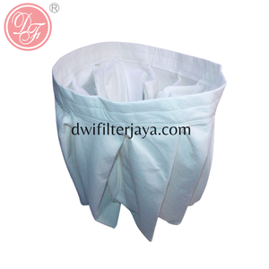 Sacs filtrants étoilés pour séparateur de poussière d'aspirateur industriel - Product Image 1