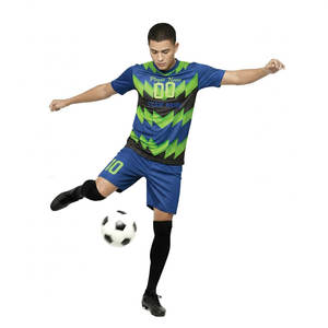 Ensemble d'uniformes de football unisexe personnalisés à rayures avec appliques, grande taille, vêtements de sport de qualité pour adultes, nouveau design, comprenant maillot et short, OEM - Product Image 2