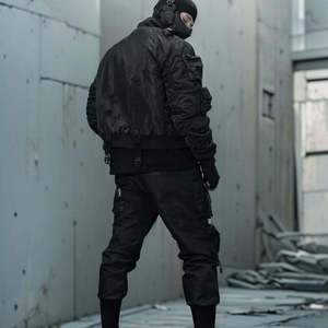 เสื้อแจ็คเก็ตเทคแวร์ผู้ชายแบบสั่งทำพิเศษ หลายกระเป๋า ฟังก์ชั่นหลากหลาย สไตล์สตรีทแวร์ เออร์เบิน บอมเบอร์แจ็คเก็ต ยูทิลิตี้ วินด์เบรกเกอร์ คาร์โก้ เสื้อคลุมกันลม - Product Image 3