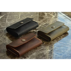 ที่ใส่บัตรเครดิตหนังแท้สไตล์วินเทจสำหรับผู้หญิง เพื่อนสนิท-ทำด้วยมือ ป้องกัน RFID สำหรับพาสปอร์ต รุ่น LCR-0063C - Product Image 3